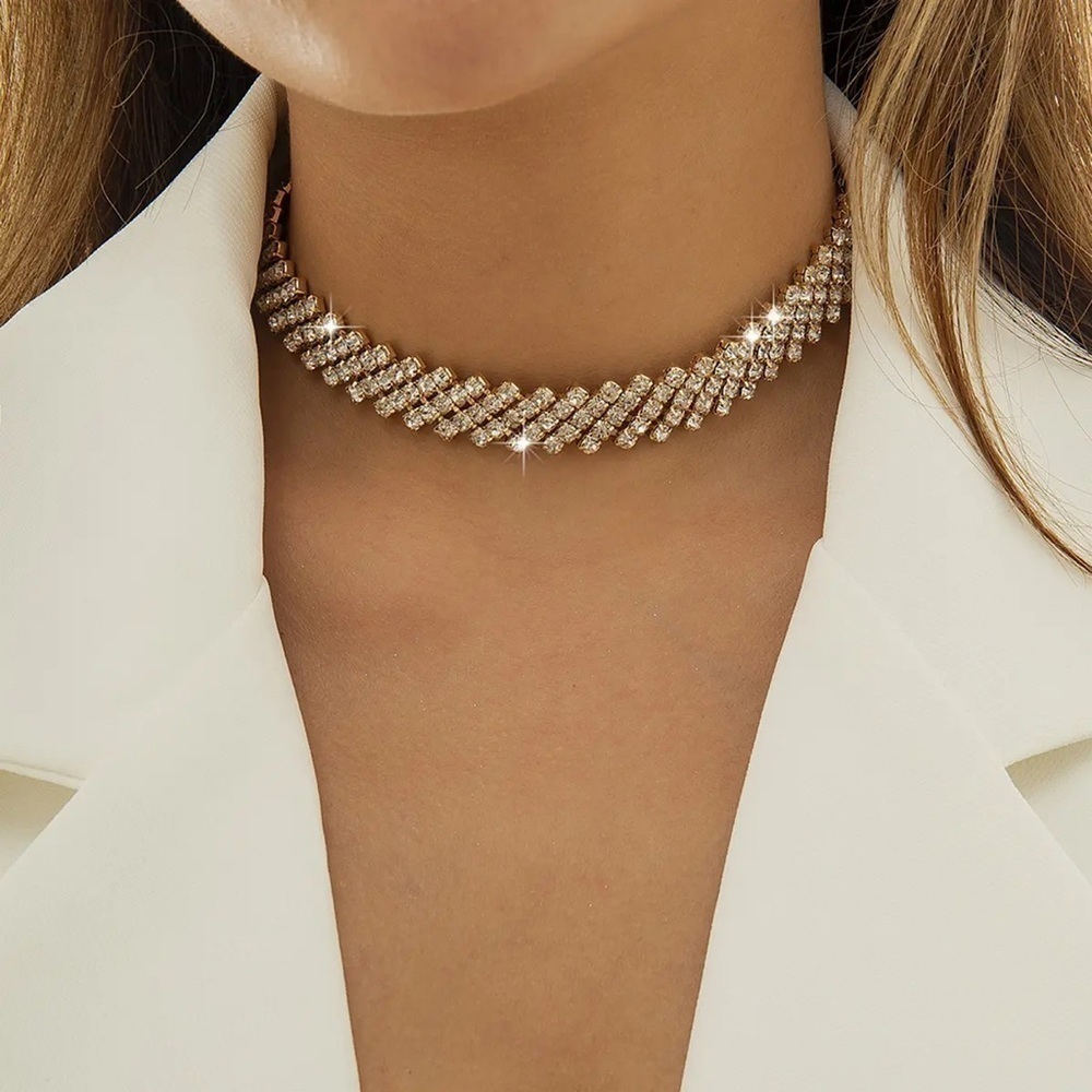 ⭐️OS009⭐️ EXQUISITE MULTI ROW SHINY RHINESTONE SHORT WOMENS CHOKER NECKLACE - Picture 1 of 11